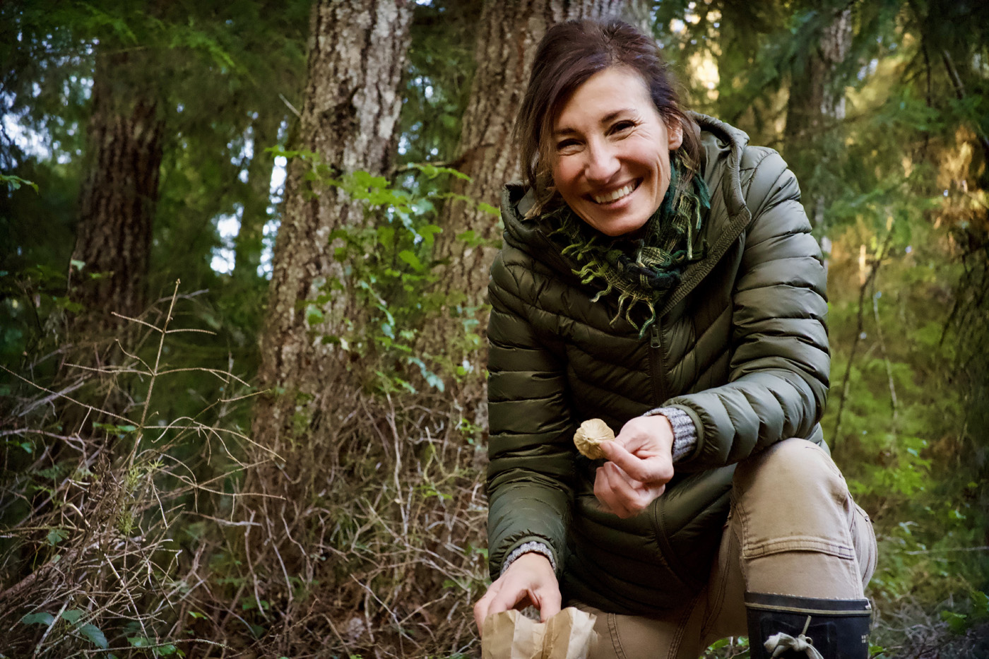 Discover the Joy of Wild foods, Foraging, and DIY Spore Prints