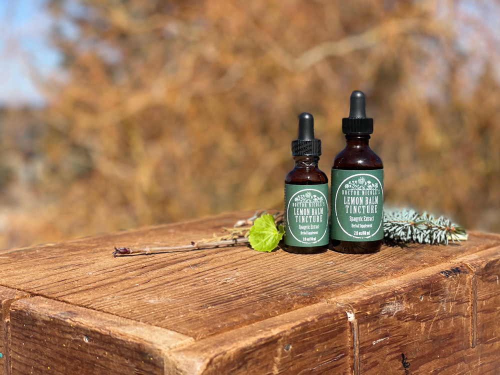 Nicoles Apothecary Lemon Balm Tincture