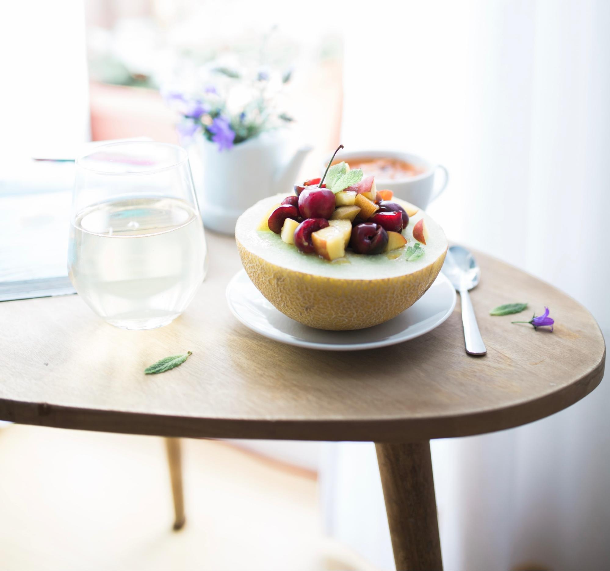 fresh fruit breakfast