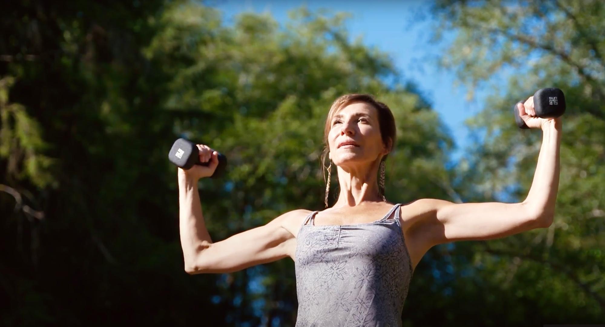 Here’s How Strength Training Supports Brain Health and Fights Dementia